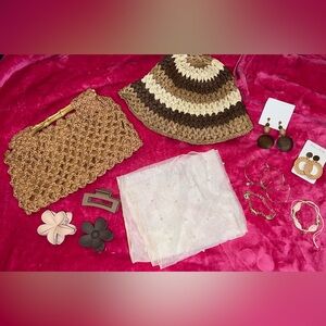 Women’s crochet handbag and accessories